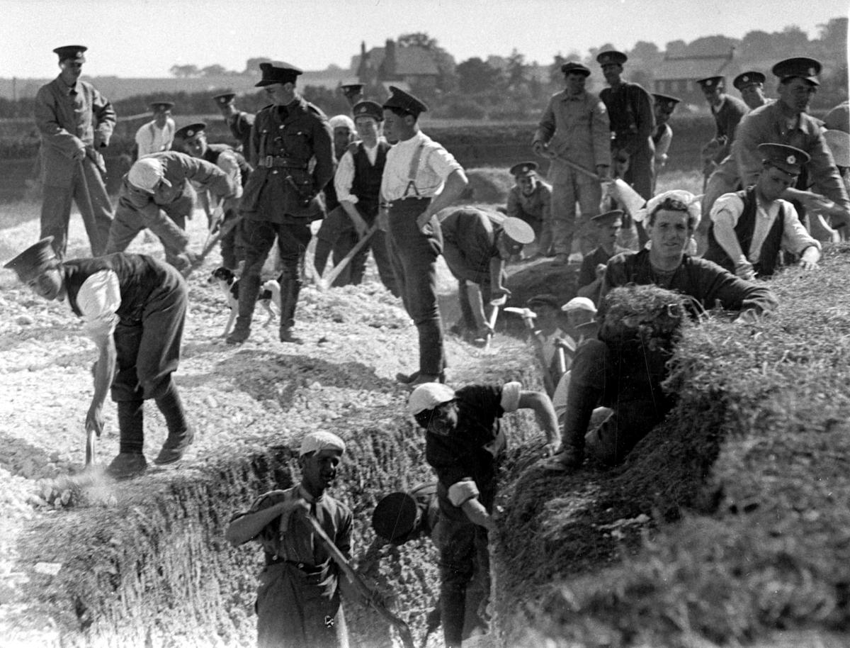 Trench digging at Leagrave