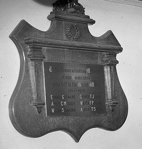 Post Office War Memorial, Luton Post Office War memorial, Luton