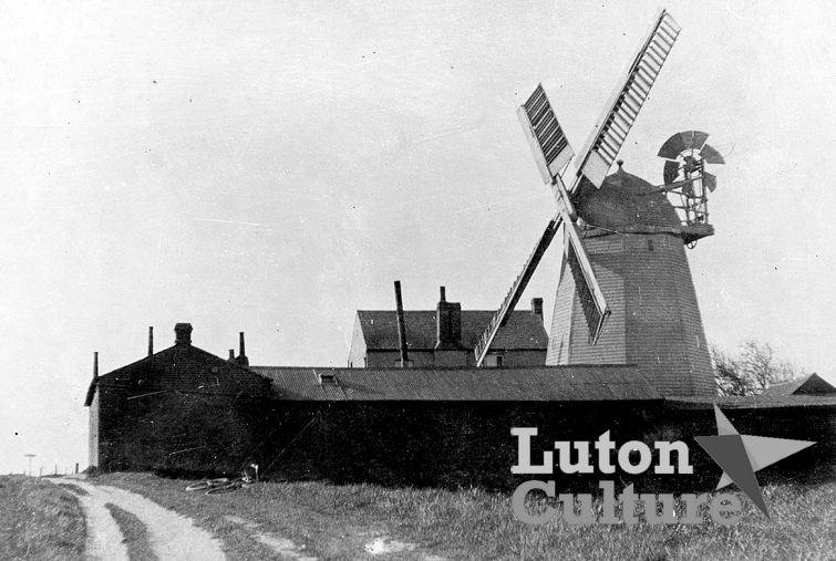 Biscot windmill 1902
