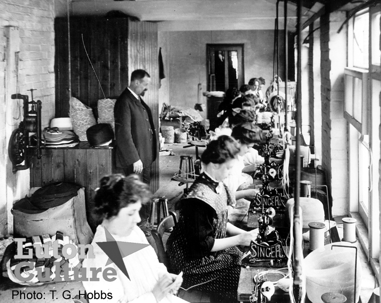 Luton hat factory 1907